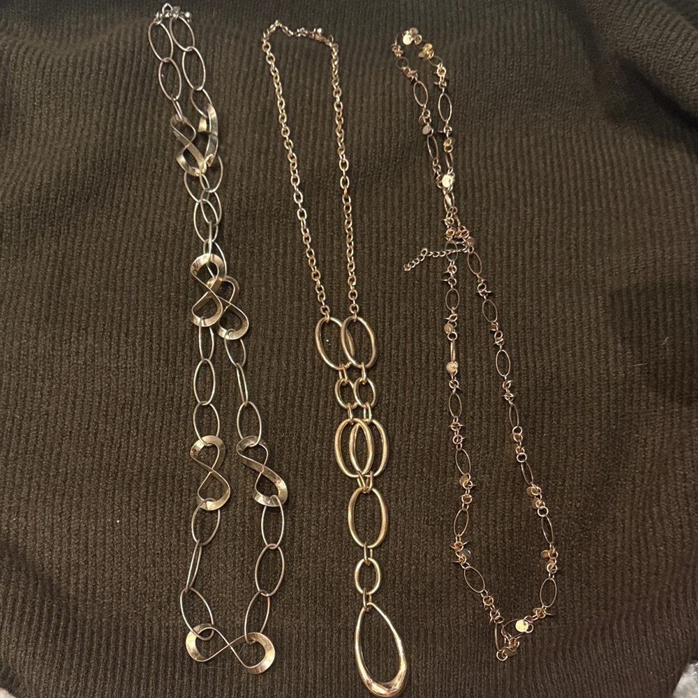 Women's Necklaces